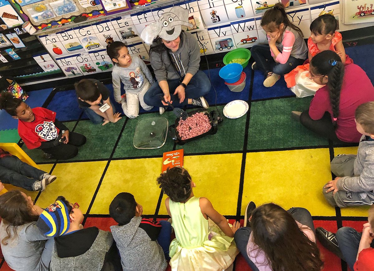 BedCoSchools's tweet photo. Story time + green eggs and ham = what a precious memory for these children! 
#DrSeuss
#ReadAcrossAmerica
#GreenEggsAndHam
#BedCoSchools
#DoItTheLearningWay https://t.co/sLq0LjWp0m