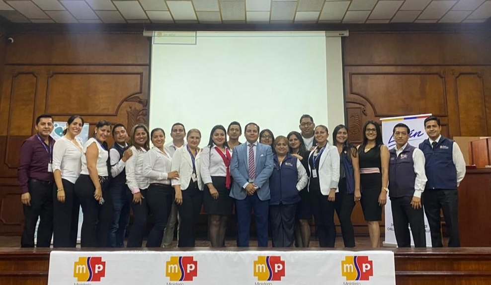 fblacio's tweet photo. #RendicionDeCuentas
Hoy junto al equipo del #Distrito07D01 cumplimos con deber y responsabilidad de informar y responder a la ciudadanía sobre la gestión y sus resultados en el 2019. https://t.co/RT0rbLwnlY