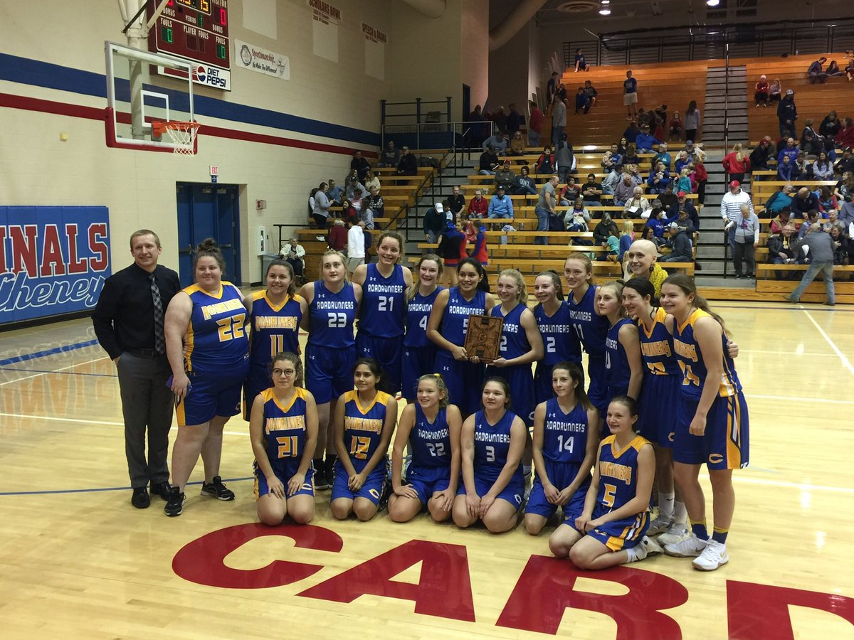 cheer_chaparral's tweet photo. Congratulations to our girls on a wonderful season! It was amazing to watch you grow and play better with every game. We are so proud of you! 💙💛 #runnernation https://t.co/OpS3FSdfxy