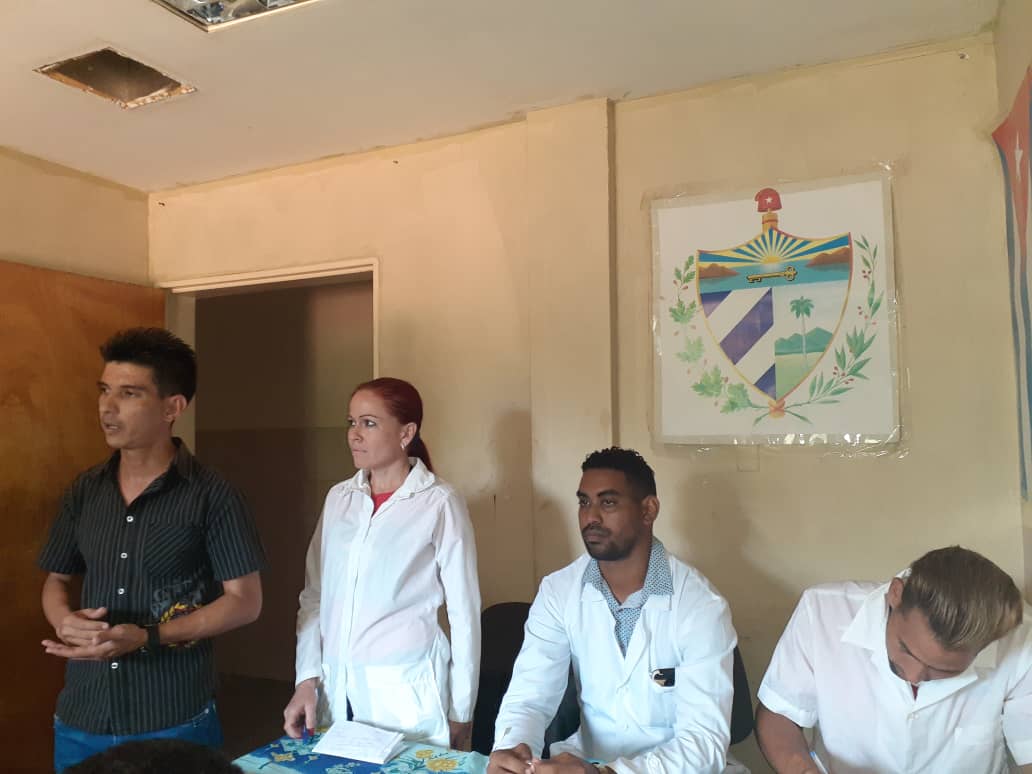 CDISimonRBOL1's tweet photo. Supervisión Integral a nuestro CDI Simón Rodríguez por parte de la Dirección Estadual en la que reafirmamos el compromiso con el hermano pueblo de Venezuela y decimos #SomosCuba#
#SomosContinuidad#, #VamosPorMas 
@CubacooperaVe 
@CamposYainer 
@AsistMedMMCV https://t.co/cL51lcDu6W