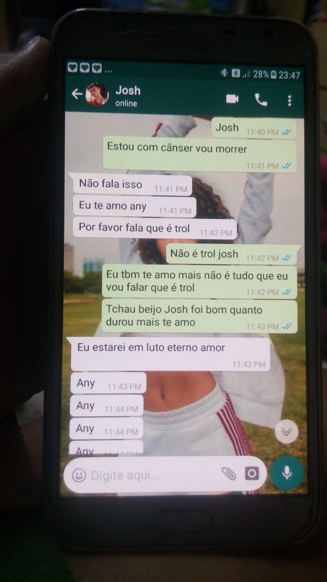 mendes_foreveer's tweet photo. MANO KKKKKKKKKKKKKKKKK olha minha prima fazendo au (leiam vele a pena KKKKKKKK) https://t.co/IzVS9MXip5
