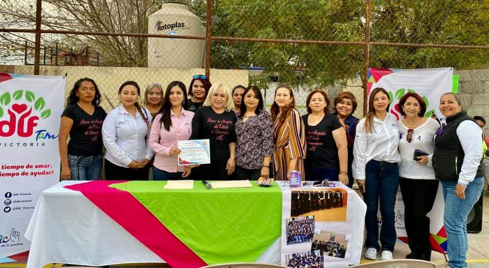 barra_tam's tweet photo. Participa Barra de Abogadas en brigada “Mujer contigo si es posible” #abogadas #DiaDeLaMujer #DIFTam https://t.co/ElUOvFY9W9