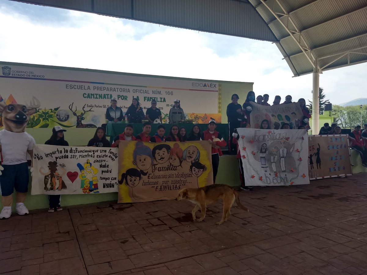 166Epo's tweet photo. El día de ayer se llevó acabo la caminata:Mi corazón es la familia
World Vision por los niños
#prepaportesgil
#epo166
#lafamilia https://t.co/UlyyJjX0PI