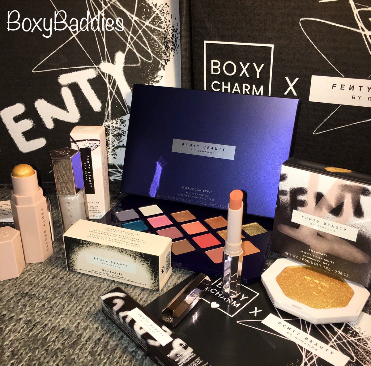 BoxyBaddies's tweet photo. My March BoxyCharm premium🙌 I received the Mattemoiselle lipstick in the shade S1ngle and the MatchStix in Blonde. #BoxyEdgy #FentyEdgy #GiftedByBoxycharm #BoxyCharmXFentyBeauty https://t.co/NSseP3za9o