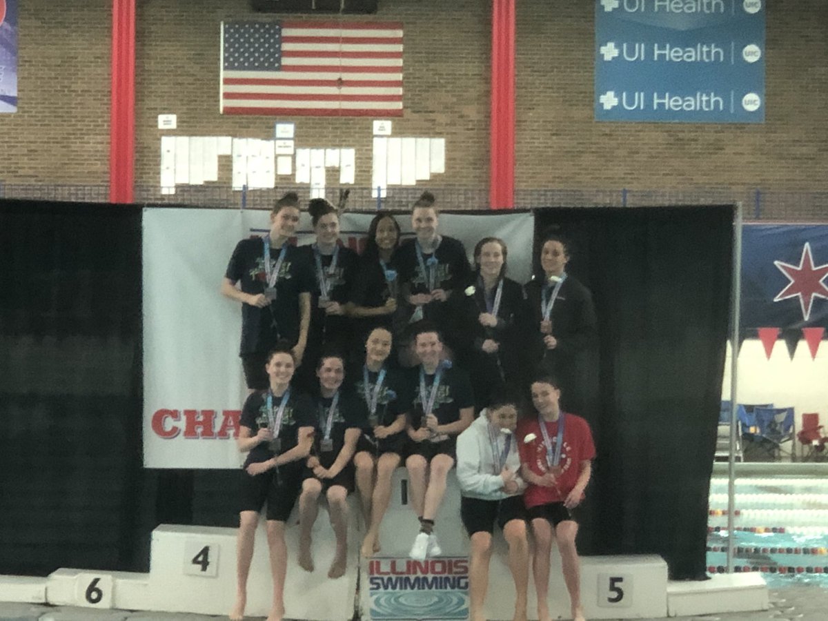 AcademyBullets's tweet photo. Womenβs 800 Free Relay grabs π₯and π₯. Way to go Bullets! #fastswimming #weloverelays #BulletsWinterTour2020 https://t.co/nrdgU9ImoA