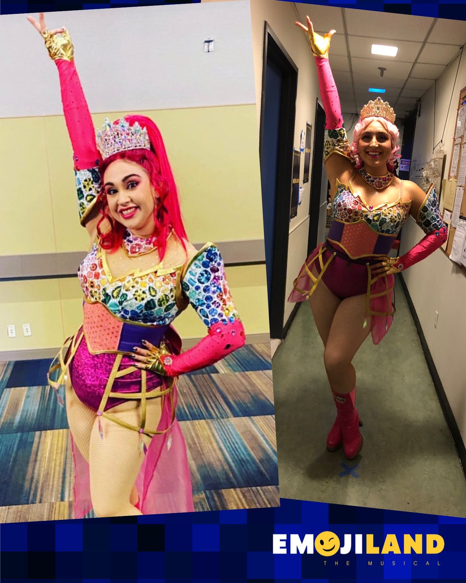 emojimusical's tweet photo. Our fans are true sheroes! Nyssa Sara Lee crafted this incredible homemade 👸🏻 costume for @bwaycon and saved the day by lending it to us when we needed a costume for our swing Shelby Acosta (@ShelbyLunaA), who performed the role tonight. Thanks to Nyssa for coming to the rescue! https://t.co/oW3sTCQbpN