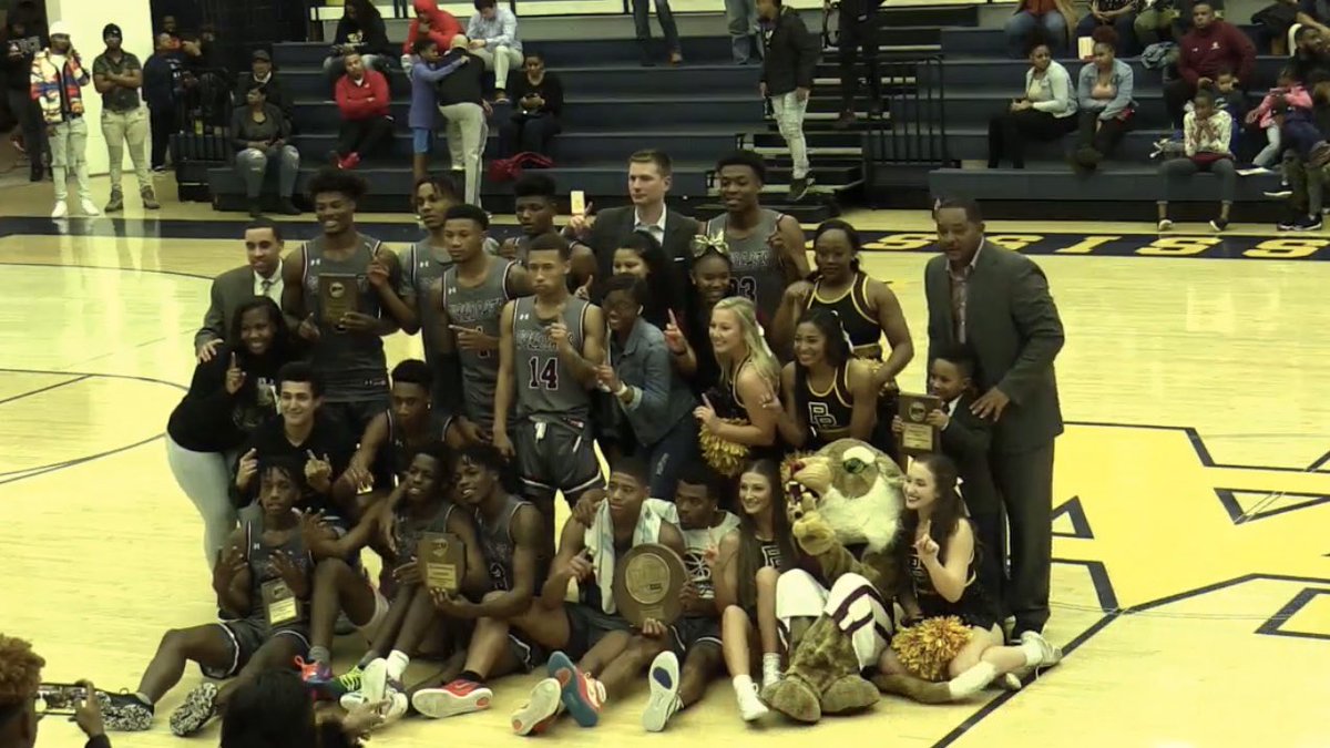 smhunt75's tweet photo. Congratulations @PRCCBasketball @hmsowers1 &amp; @ChrisOney10🏀🐾 State Champions ✅ 
Regional Champions ✅
Now it’s time to become National Champions! #RRR https://t.co/sHfPIsgqTX