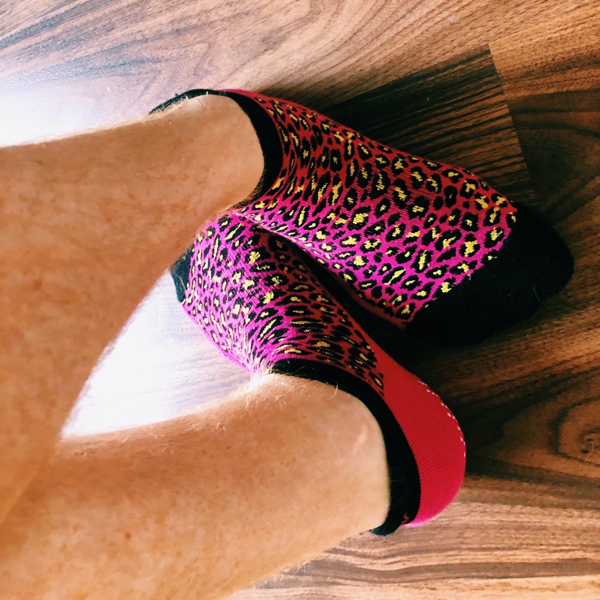 OfficialGripAF's tweet photo. Not completely #twisted 💃 as it’s #saturday 🙌 
Add a splash of colour this weekend and to your #feet with #pinkleopardprint 🌈 #shopnow https://t.co/SL4Tv2FKpp