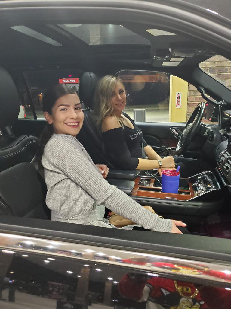 BlackHeffShow's tweet image. It a blessing &amp;amp; feels dammm good when yo whole team winnin!!! I'm pushin da new big boy Cadillac Escalade ESV Platinum edition and they pushin the new Navigator truck...... both black like da nicca who made it happen. #SumMoOfIt #TeamWork #MakeTheDreamWork