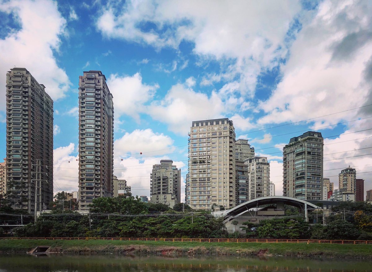 BelleTucker11's tweet photo. Adventures in Diplomacy: Argentina (Buenos Aires) and Brazil (São Paulo). #ScienceatState #WomenInSTEM https://t.co/JDlLMZnxlg