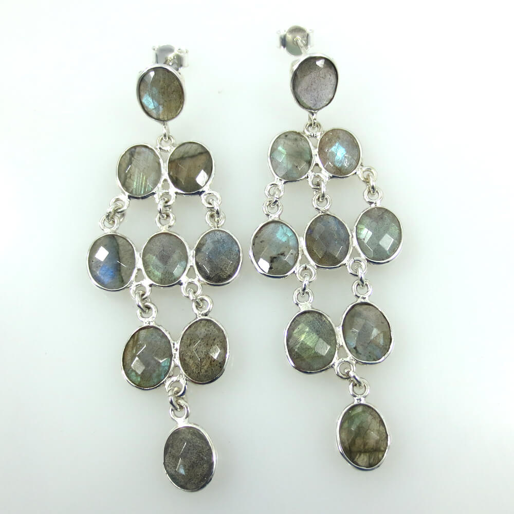 sizzling_silver's tweet photo. Earrings with Natural and Beautiful Labradorite gemstone Earring. Sizzling Silver
https://t.co/2y1W4rPEnx
Contact: sizzlingsilversales@gmail.com
#sizzlingsilver #earring #jewelry
#wholesalejewelry #handmade @twitter
#jaipurjewelry #gemstone #Labradorite
#925sterlingsilver https://t.co/kq9ojRecir