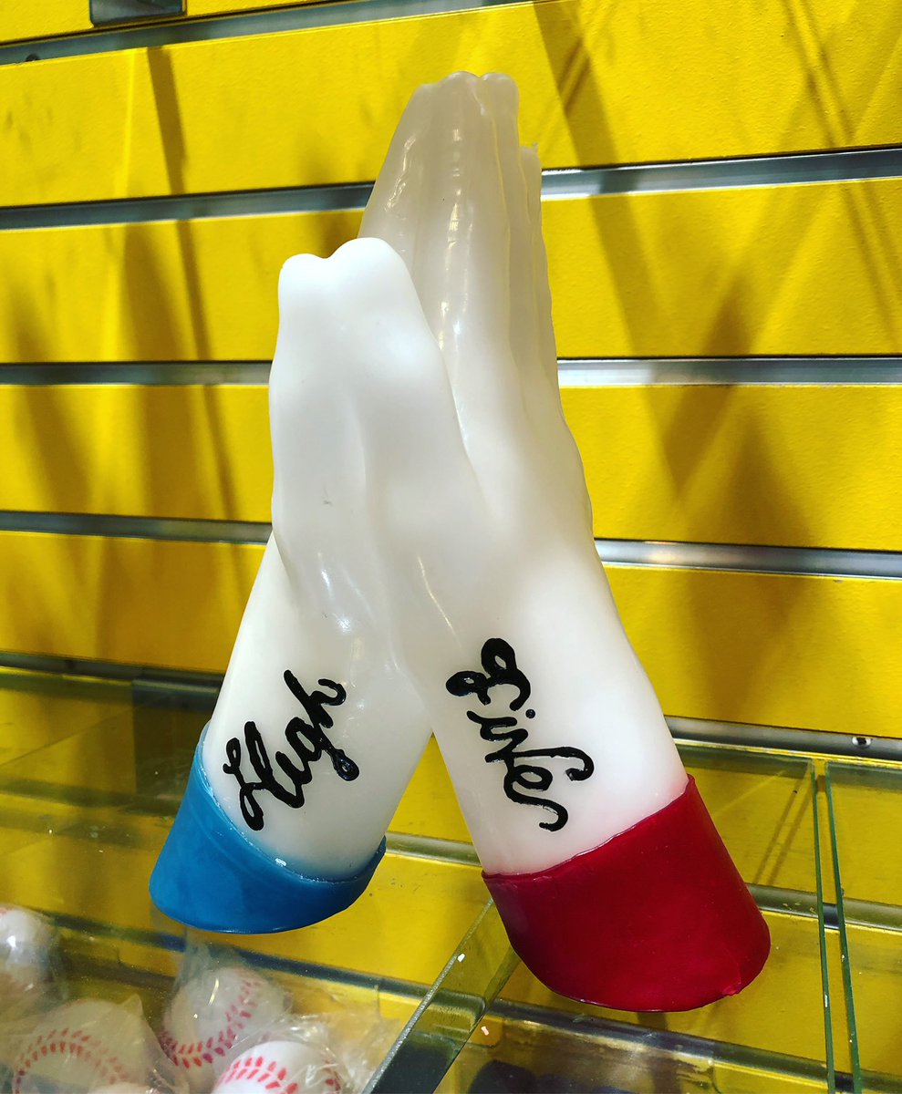 RipleysNiagara's tweet photo. We offer wax hands all throughout the year! So come stop into our Believe It or Not! Museum and make your very own wax hand to remember your visit! 🤚 https://t.co/n75gXAOy00