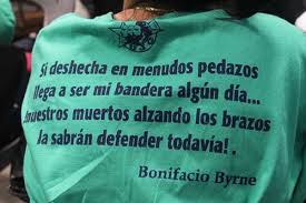 comadritahabane's tweet photo. Esta es la respuesta a los #VándalosDelImperio #RespetaMiBandera #Cuba https://t.co/EPc2tIm6Cv