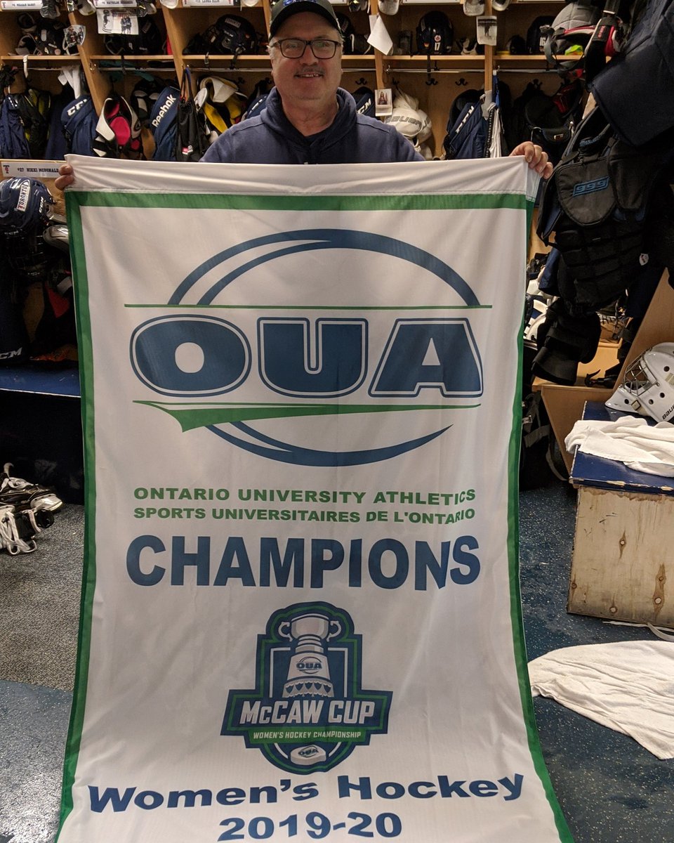 AsaroPeter's tweet photo. Banner Szn. #varsityblues #ouachamps #Usports https://t.co/Yfwy0CuyQM