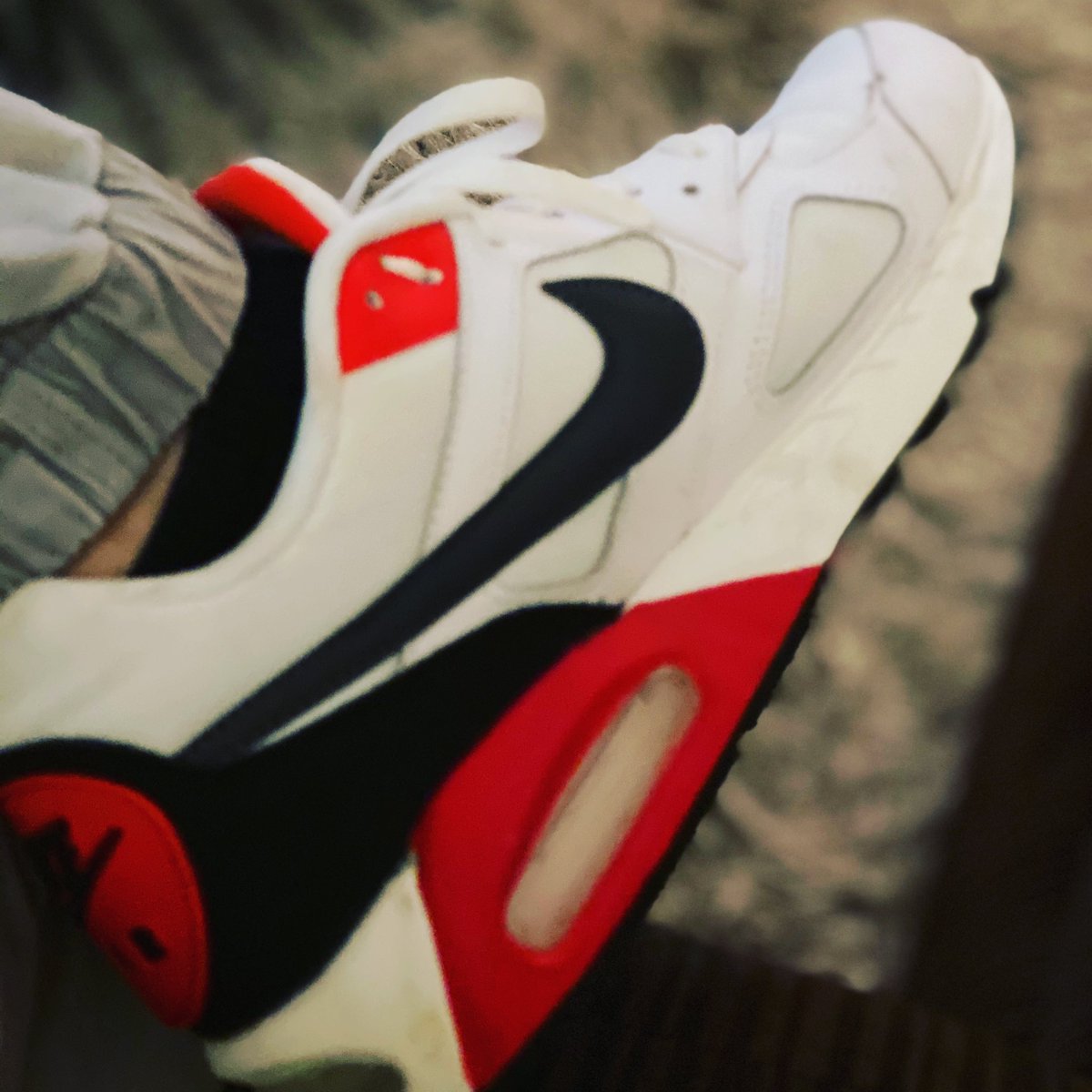 It’s that time. #buddysleftshoe