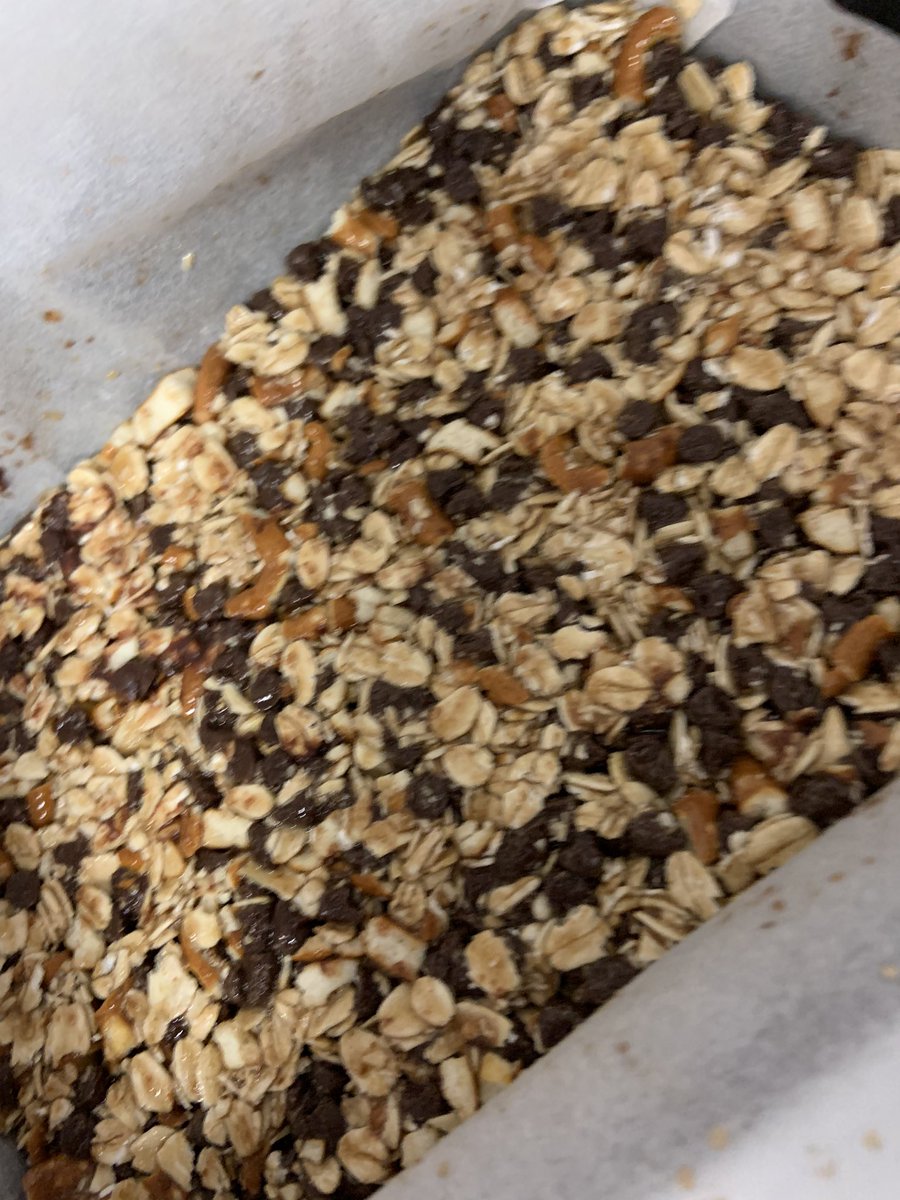 M_Toro_11's tweet photo. Engineering BETTER bars... tasty, full of nutrients and fits into dietary guidelines and needs. Soooo impressed with what 7th graders produced this year. My belly is happy too! @PVIUSD #betterbars #foodscience #NutritionMonth https://t.co/MYhBsv7CXp