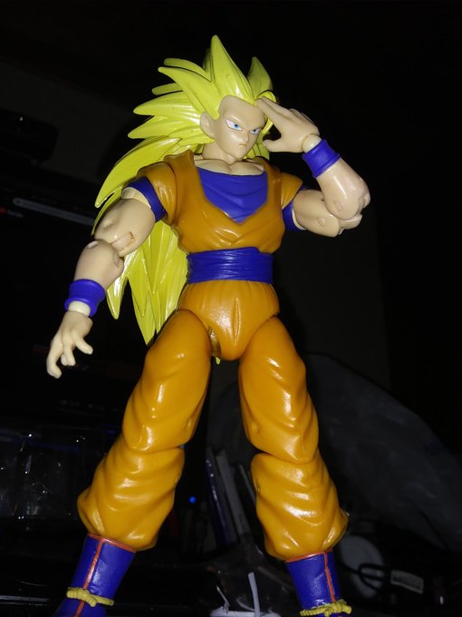 Top heavy as fuck but still pretty cool. https://t.co/SFkEwok4m5