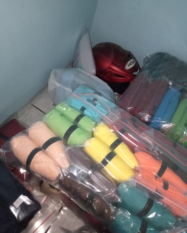 Assalamualaikum..barangkali ada yang sedang mencari KRODONG sangkar burung buat grosiran harga dari 40 rb - 55 rb.minat serius hub.WA 085878065068