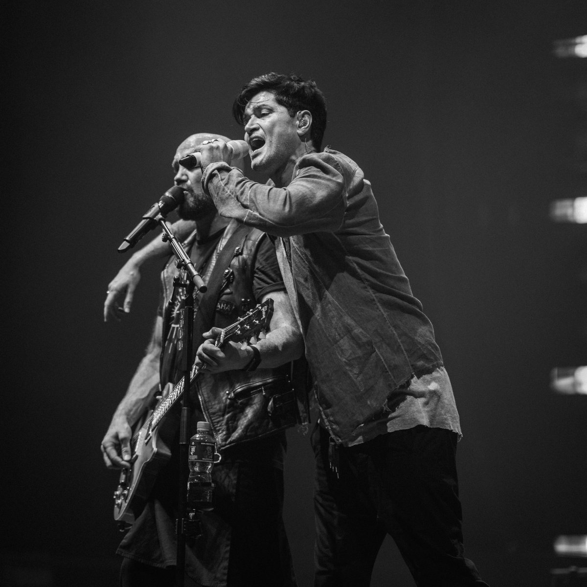 TheScript_Danny's tweet image. Twitter asks me .......... what’s happening. I have no words 😶 so just look at the place where we gather to feel a bond I’ve never felt in my life. True unity through sacrifice,pain and the recognition that there is no us and there is no you. Just complete love