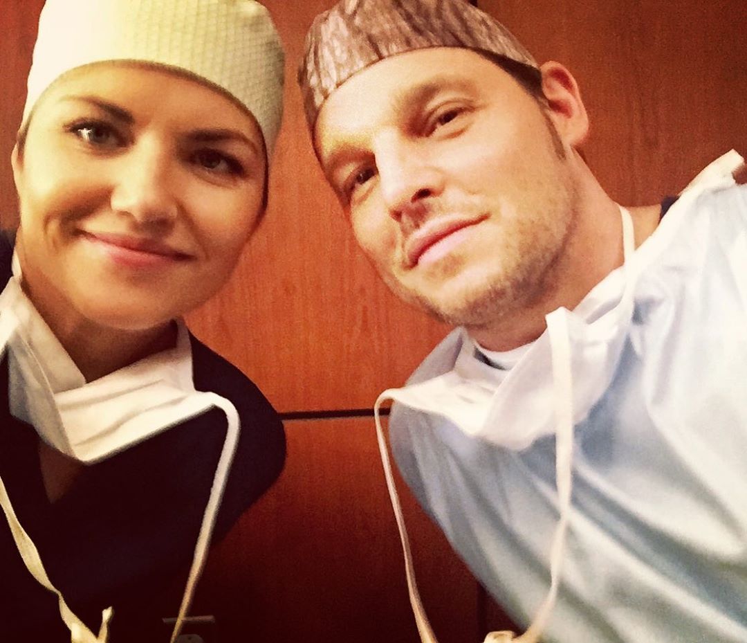 JChambersOnline's tweet photo. From Marika Dominczyk (@TheMeanChick):
"Congrats on an amazing run @7JustinChambers Wishing you all the best...#karev never had any beef with #minnick 😉🥰😘 #flashbackfriday @greysabc #classact"
https://t.co/h1JnV4CzkU #GreysAnatomy https://t.co/jwg1CWF70D