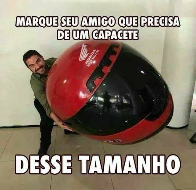Miltonneves's tweet photo. Ufa, chegou meu capacete! https://t.co/iC9yDbm8mh