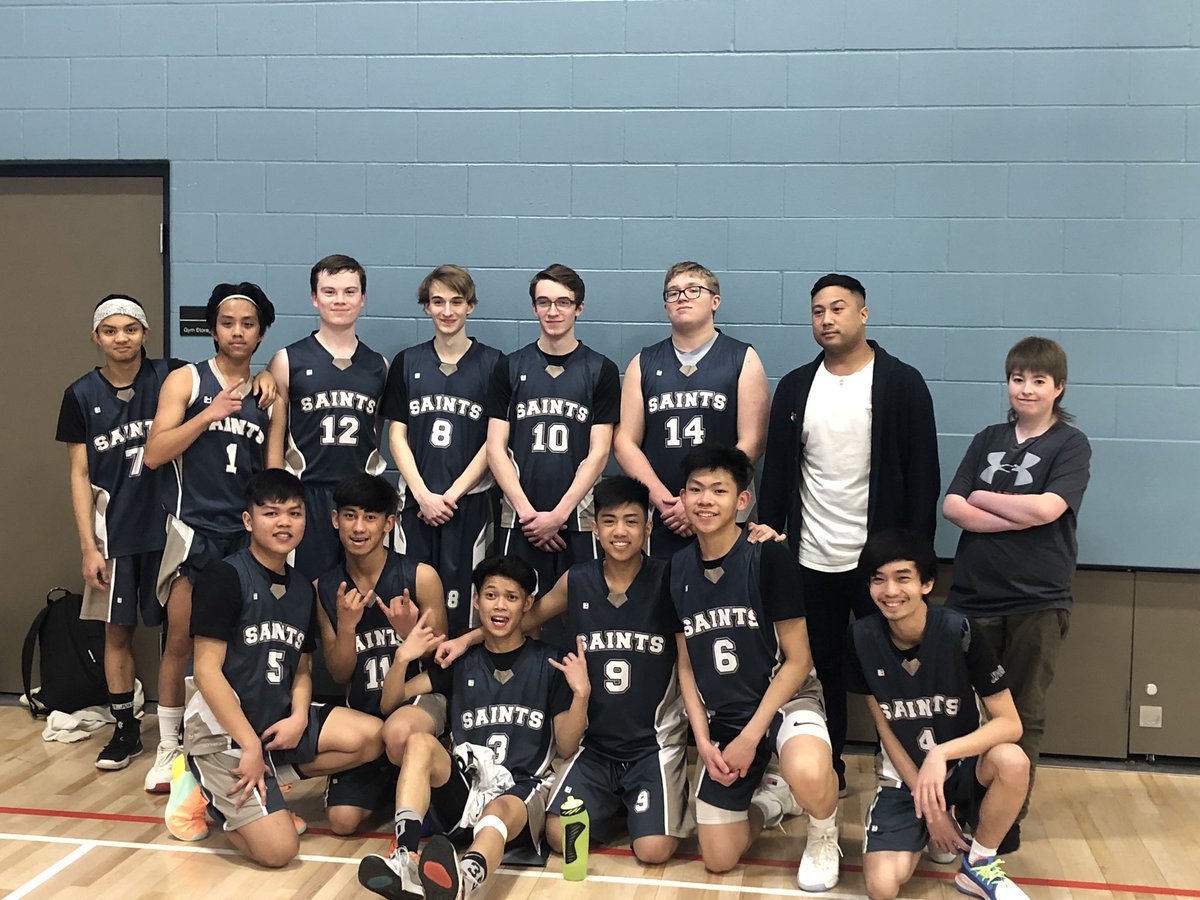 AshleyFloyd12's tweet photo. I work with amazing people! These staff members came out to cheer on our Senior Boys Basketball team as they battled for their position in zones.  @lw_stjoseph https://t.co/lqVgtXjDIK