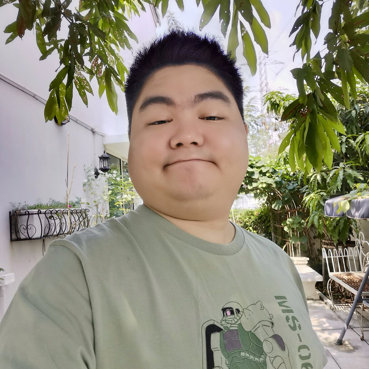 crazy_zeen's tweet photo. ตัดผมใหม่ แต่ได้ทรงเดิมมมมม
5555555555555555555555555 https://t.co/JhpAQVSF7h