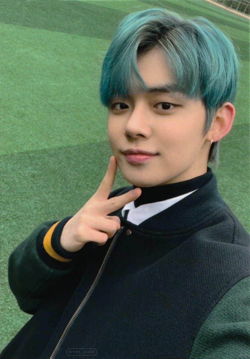 📷 . . . #TXT ➥ 2020 TXT FANLIVE DREAM X TOGETHER Mini Bag