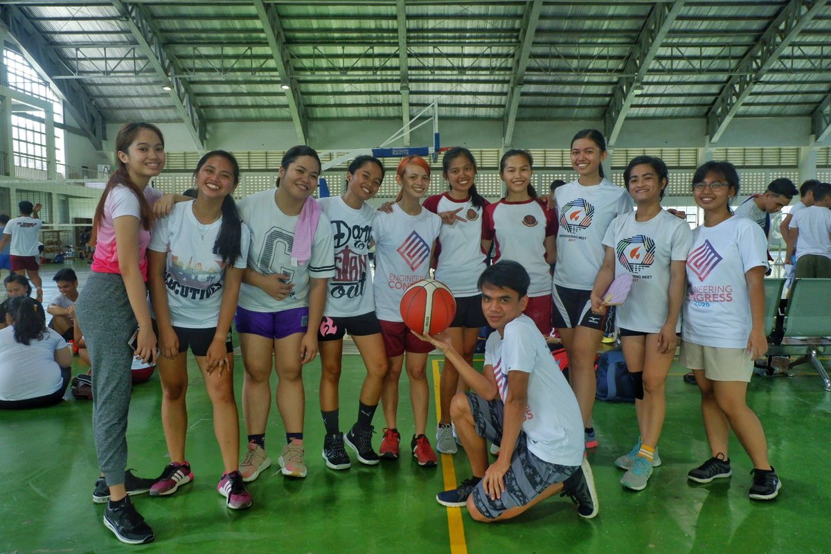 CEO_Executives's tweet photo. These sisses are on 🔥🔥🔥! CEO WBB team gains another victory with score 12-34.

#LabanExecutives #CEOFight https://t.co/K68bsKElYM