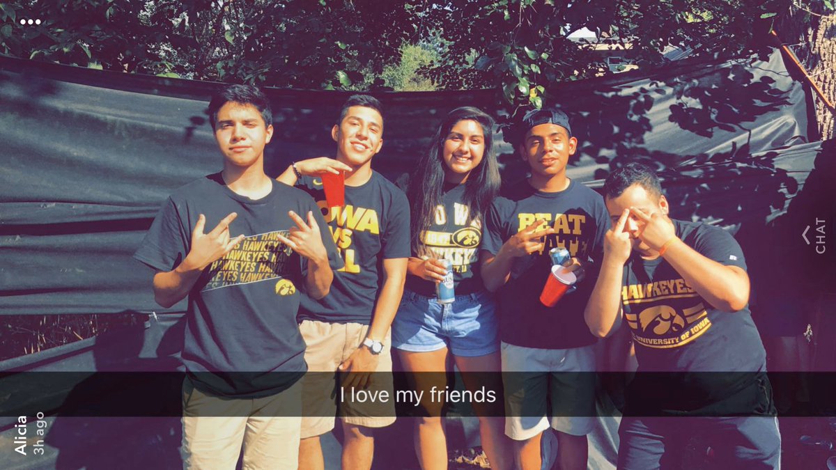 Soto_Alvaro13's tweet photo. Happy birthday @calderonaliciaa 🎉🎉❤️ Enjoy your first legal drinks💯 https://t.co/prHTGRAD8I