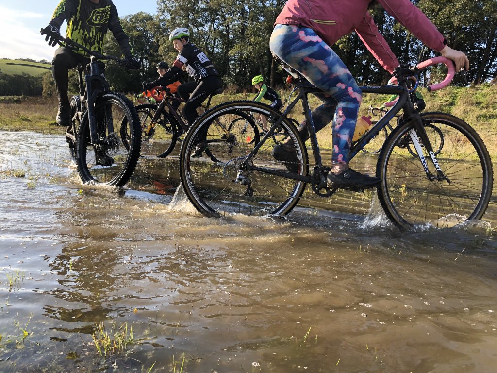 JIFKids's tweet photo. Kids club (ages 7 - 12) and U14 - U16 training this afternoon, 2.30pm, Llanishen. (Hopefully no water 💦). https://t.co/msODuqiXPK