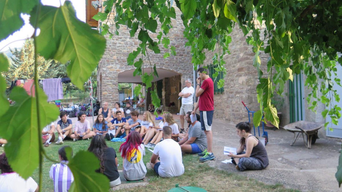 HesedValladolid's tweet photo. Los monitores de 3ºESO nos embarcamos en la aventura #GuinoCampa2020
Este finde estamos de encuentro para dar forma a éste épico #CampamentoProvincial🏕️

@juntosguinomai https://t.co/HhtICHsj7P