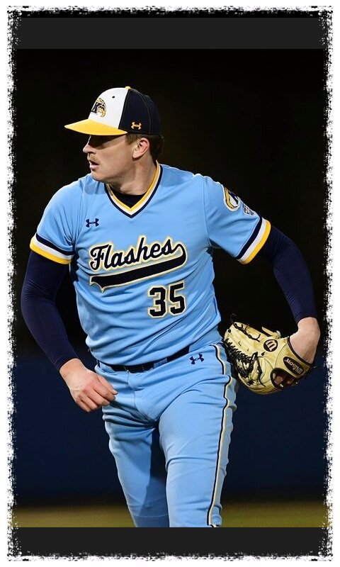 Phantom Dreamer on X: 2020 Kent State Golden Flashes baseball team. One of  the few bright spots so far in terms of sports aesthetics. Powder blue  uniform, done almost the right way. @