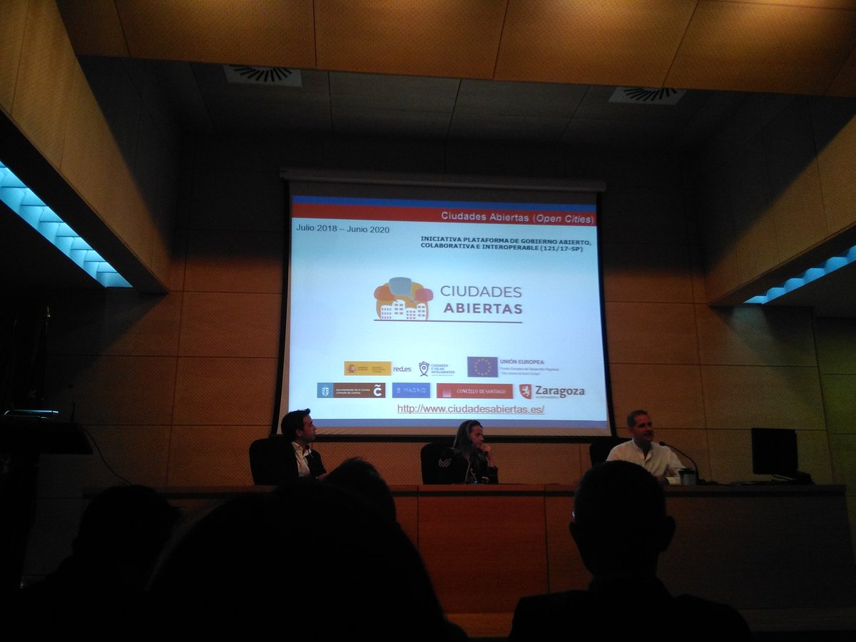 Donde deberíamos tender en el futuro de #OpenData para mejorar reutilización? 
<a href="/ocorcho/">Oscar Corcho</a> ha usado el gráfico que dibuje 😊 hace 5 años!!! e intentamos implementar en el proyecto #ciudadesabiertas
#OpenDataDay