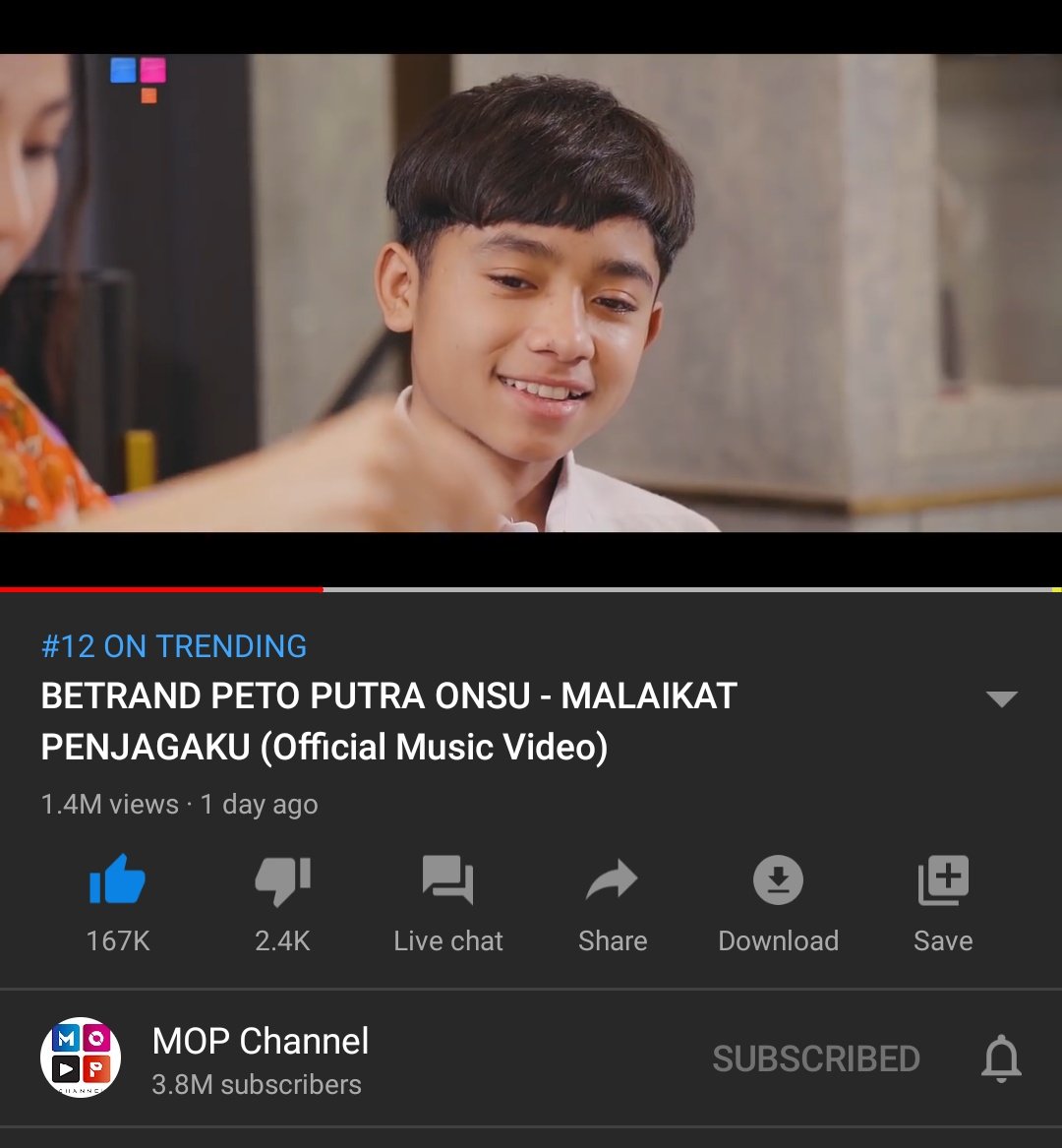 ProtectBetrand's tweet photo. T R E N D I N G !! 
🎶 MALAIKAT PENJAGAKU - BETRAND PETO PUTRA ONSU

#1 INDONESIA
#5 HONGKONG
#12 SINGAPURA
#24 TAIWAN

#betrandmalaikatpenjagaku https://t.co/FTenP0sugV