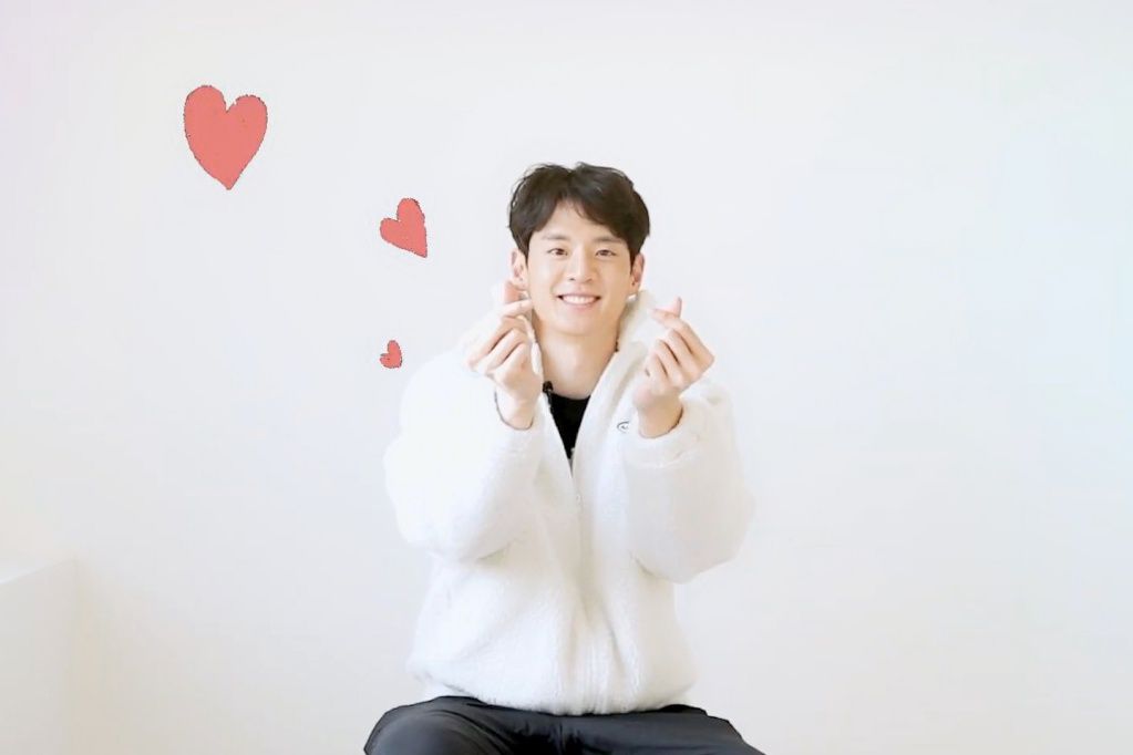 sunzhysky's tweet image. เค้าอัพไฟล์ให้ใหม่แล้วนะคะ

[ซับไทย] Handsome Tigers ตอนพิเศษวันปีใหม่เกาหลี Part 2
🔗drive.google.com/file/d/1k-eQaF…
ปล.รอวิดีโออัพโหลดสักครู่ถึงจะดูได้นะคะ 

[ซับไทย] MY 15 FAVORITE THINGS with Moon Su Inn WomanSense TV
🔗youtu.be/gPN4z3hl-iY

#HandsomeTigers #MoonSuInn #มุนซูอิน