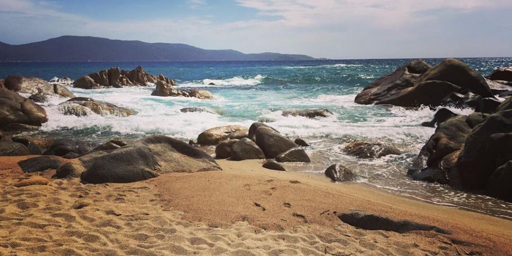 baron_immo's tweet photo. Envie de changer de vie ? Investissez-en #Corse ! Découvrez des biens d’exception disponibles chez #Corseaprestige #corsica #corsea #corseapromotion
👉 https://t.co/bwHrWJIy00. 
@lolowilb https://t.co/WoyUpArGfw