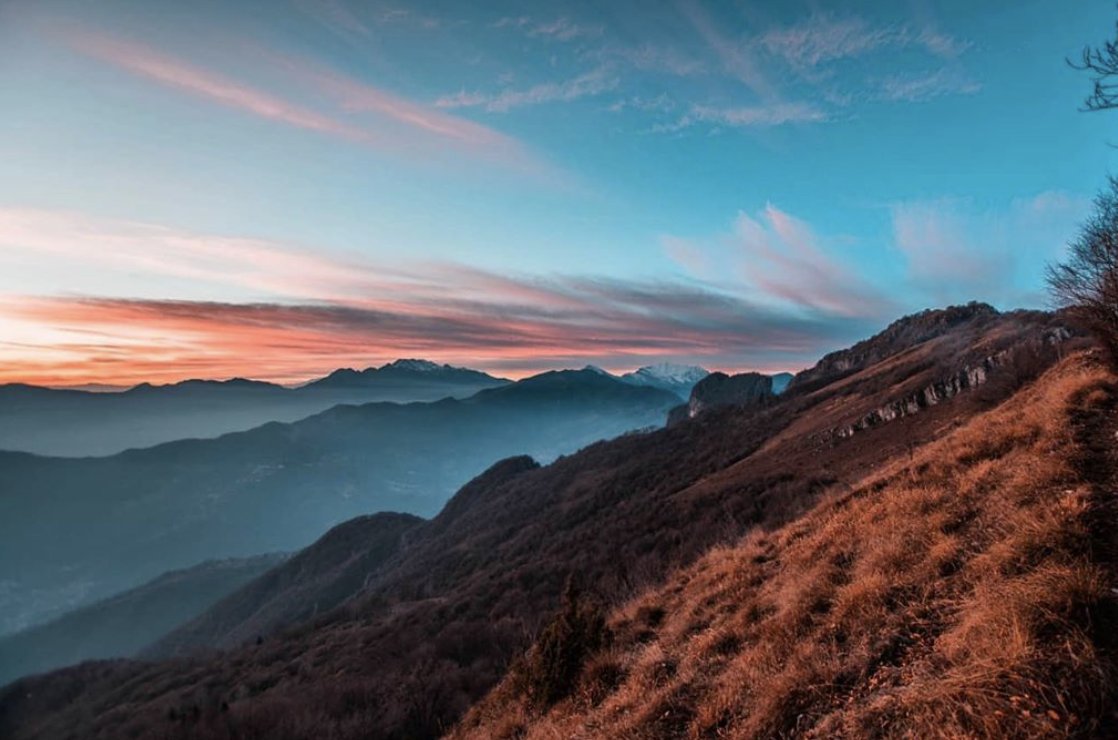 Peace of mind 🌄💆‍♂️

Do you also find that the mountains are an excellent place to de-stress?
Here we list 5 good reasons to fall in love with the Brembana Valley:
bit.ly/38q729p

📍 Catremerio
📷<a href="/andrea/">Andrea Schwandt-Arbogast</a>.bolis.yep

#visitbergamo
#bergamojustamazing
#inLombardia