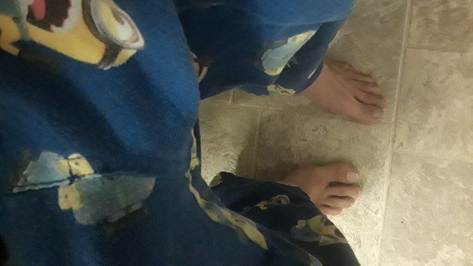 So yeah.  Was just here using the bathroom and I remembered.  I have an onlyfans page.   https://t.co/EKS5CKTJM5<a href="/tag/follow"class="tags"><span>#follow</span></a><a href="/tag/feet"class="tags"><span>#feet</span></a><a href="/tag/onlyfans"class="tags"><span>#onlyfans</span></a>