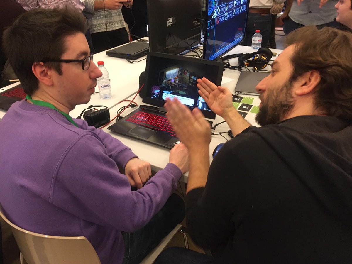OniriaWorld's tweet photo. Yesterday @JorgeMcLoud was talking to @guinxu about some graphic tricks in Oniria Crimes at @VlcIndieSummit. 🎇  Maybe you can see us in his channel soon! 📺

#learning | #indiedev
| #madewithunity https://t.co/mToUU0MN4X