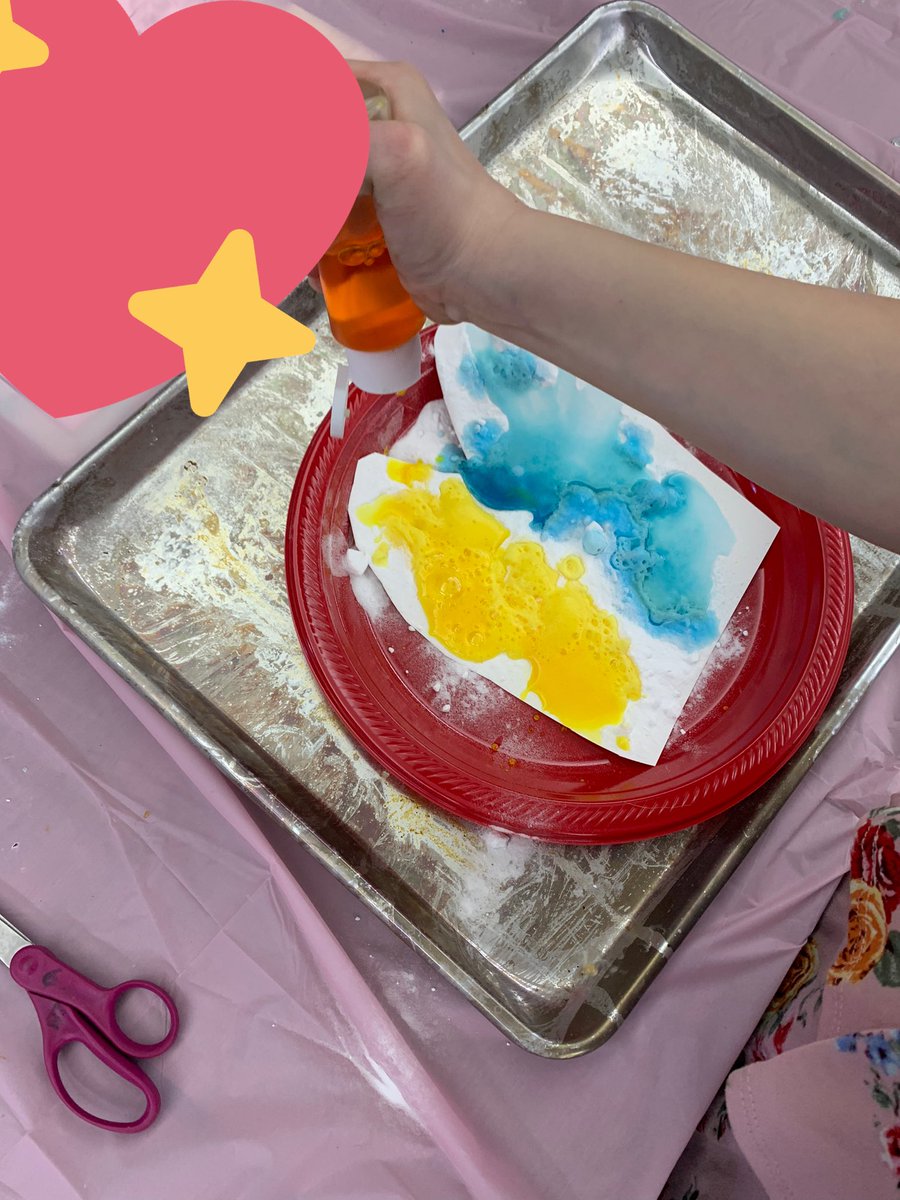 kigarner3's tweet photo. Valentine science art...whaaaaaaat?! Baking soda and food coloring vinegar for the coolest art project*slash*science experiment. #1stgrade #art #steam #valentineart #valentinesintheclassroom https://t.co/eo7SMsHPNH