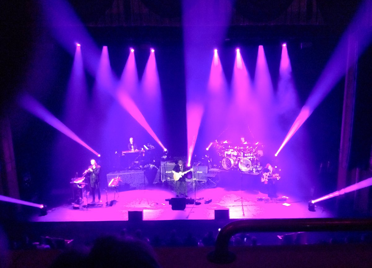 nova_kane's tweet photo. A blistering spin through some of Steve's most powerful pieces. An absolutely magical show at The Warner in D.C. tonight!
@HackettOfficial
@DCWarnerTheatre https://t.co/7A36DEvkpE