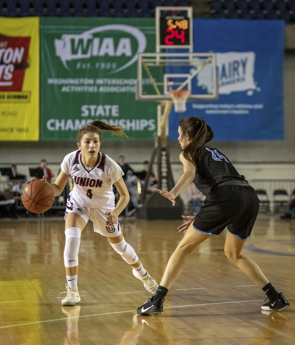 NewsFromCCT's tweet photo. Union girls basketball program makes it to the last day of the season for the first time and will bring home a trophy. https://t.co/Wf2Rk9S7sN
#UnionTitans #CentralValleyBears #WIAA #TacomaDome #HighSchoolGirlsBasketball #LocalNews #ClarkCountyToday #ClarkCountyWa https://t.co/S4bdV9uFKP