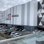 福島県のイオンモール、1階全部が駐車場で2階からが店舗という珍しい構造。ちゃんと理由がありました。