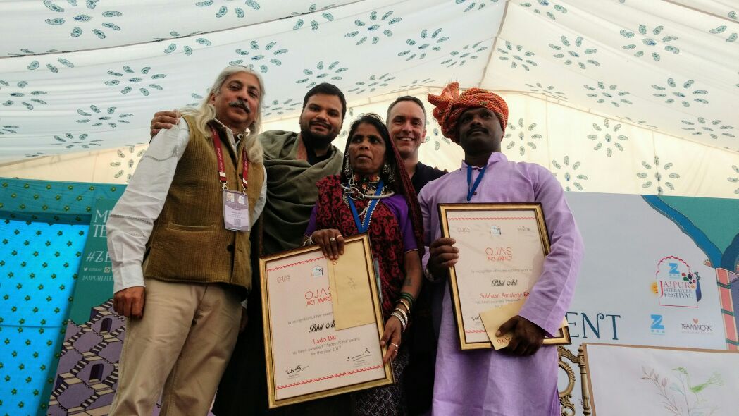 OjasArt's tweet photo. Lado Bai is an eminent Bheel artist and an Ojas Art Award 2017 winner and has been felicitated with the Tulsi Samman the highest Art award by Government of Madhya Pradesh. 
Past recipients of the Tulsi Samman include warli mastero Jivya Soma Mashe and Madhubani Mahasundari Devi. https://t.co/xohFxvPpxE