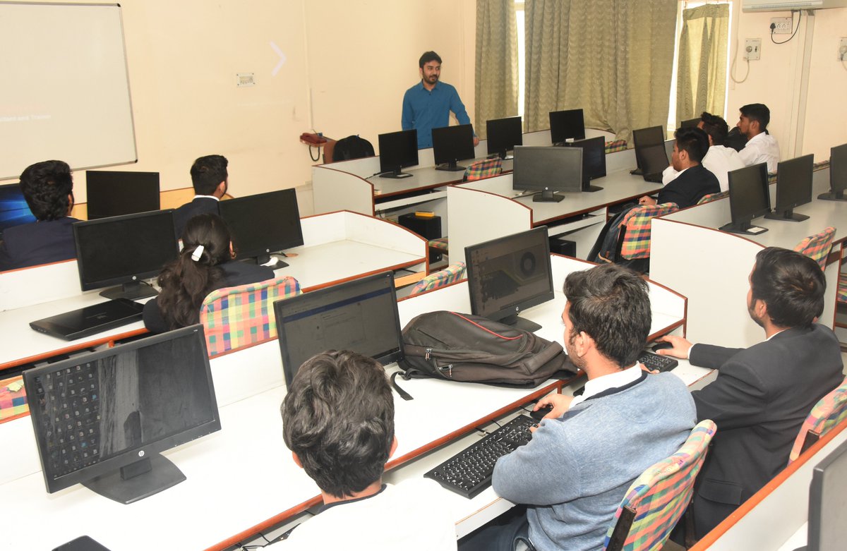 GLA_Mathura's tweet photo. Subject Matter Expert workshop for B. Tech CSE-IoT II year students on the topic "Cloud Architecture and Deployment Models" organised by Computer Engineering &amp; application department and conducted by IBM

#EventsAtGLA #GLAUniversity #CEA #IBM https://t.co/kgSccQfCJV