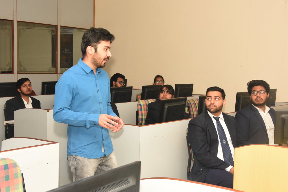 GLA_Mathura's tweet photo. Subject Matter Expert workshop for B. Tech CSE-IoT II year students on the topic "Cloud Architecture and Deployment Models" organised by Computer Engineering &amp; application department and conducted by IBM

#EventsAtGLA #GLAUniversity #CEA #IBM https://t.co/kgSccQfCJV