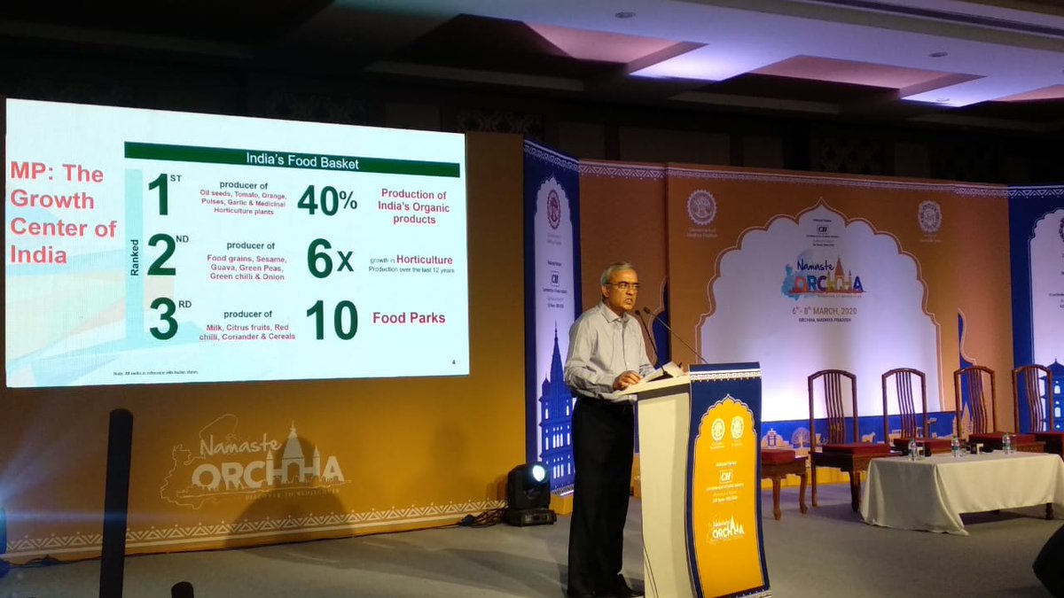 JansamparkMP's tweet photo. We have passed an act that provides clearances required to industries in a stipulated time: CS Shri SR Mohanty
#JansamparkMP 
@NamasteOrchha https://t.co/4geCU7vX62