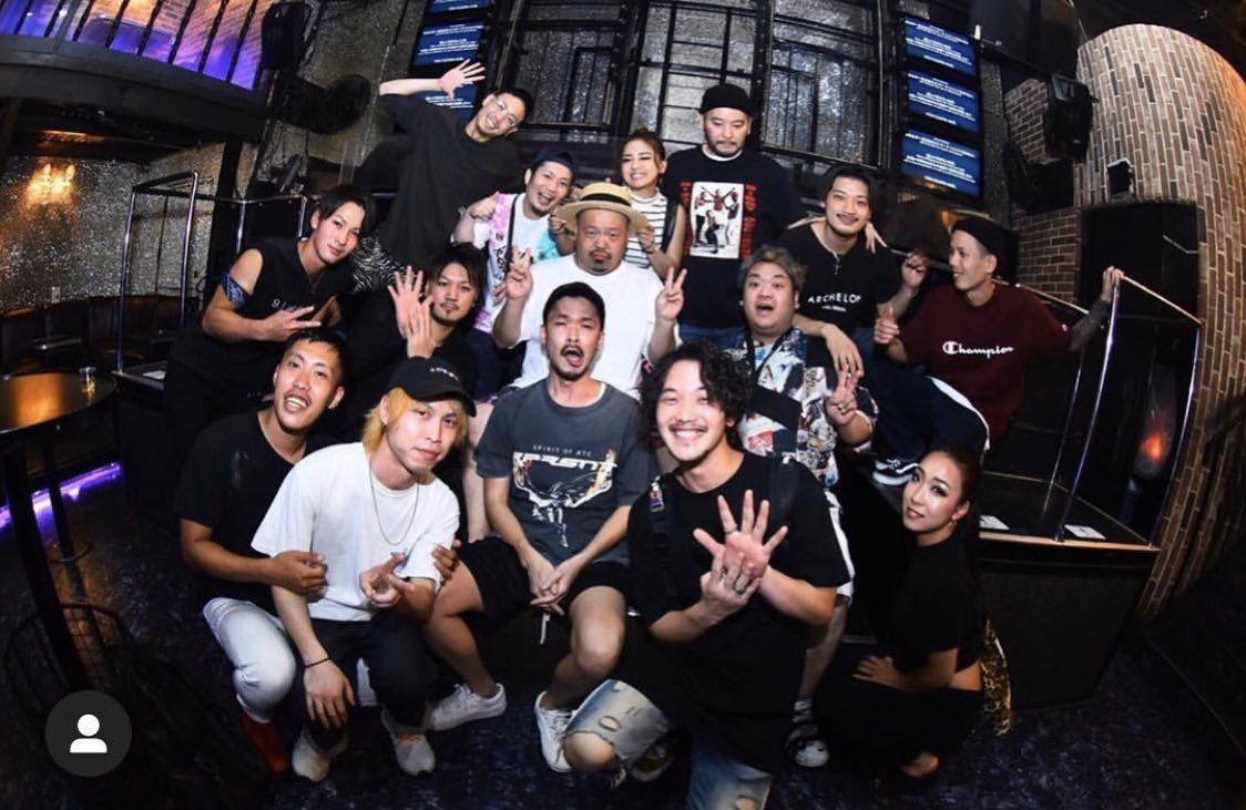 dj_creep0212's tweet photo. 2020.03.09 (MON)
"CHAPTER" at. AMMONA

来週の月曜日を持って約10年続いた
老舗看板パーティーが幕を閉じます。

長年愛されて来たパーティーが終わってしまうのは複雑な気持ちではありますが
最後まであくまでチャプターらしく
かっこいいイケてるパーティーするんでよろしくお願いします‼️ https://t.co/tWh702F9pM