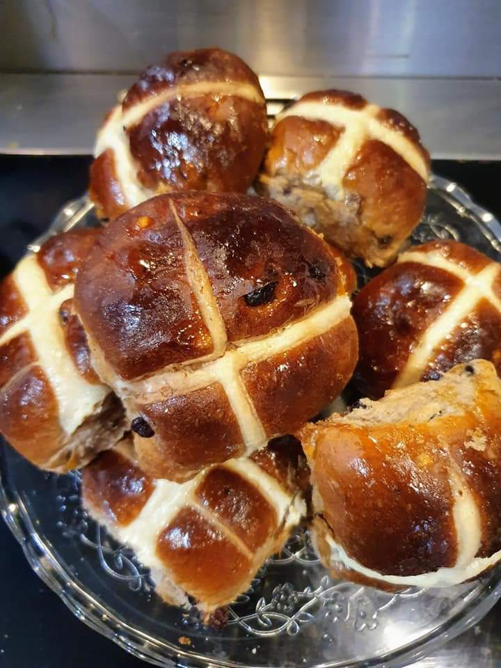 Vanilla slices, hot cross Buns anf lemon tart. Three of our favourites 😊
